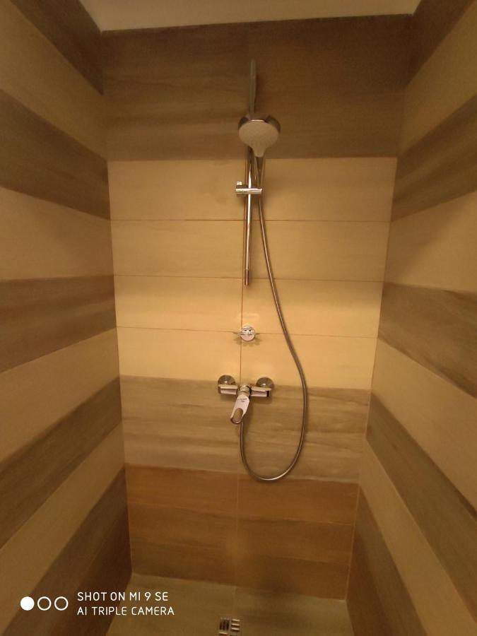 Apartmany Opolany エクステリア 写真